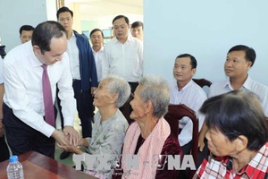 Chủ tịch nước Trần Đại Quang: Tiếp tục làm tốt hơn nữa việc chăm lo đời sống cho người dân