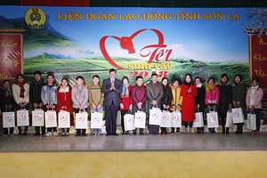 LĐLĐ tỉnh: Tổ chức “Tết sum vầy” cho CNVCLĐ