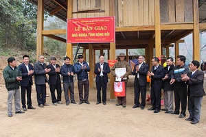 Quan tâm chăm lo đời sống tinh thần, vật chất cho đồng bào các dân tộc nhân dịp Tết Nguyên đán 2018