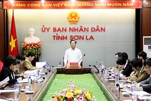Họp đánh giá việc tổ chức thí điểm triển khai xã hội hóa tại các cơ sở y tế