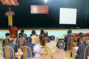 Tập huấn bình đẳng giới; đào tạo nghề và nghiệp vụ khuyến học