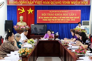 Hội LHPN tỉnh: Hội thảo khoa học Đề tài “Nghiên cứu chỉnh lý, bổ sung biên soạn lịch sử phong trào phụ nữ tỉnh (1945-2015)”