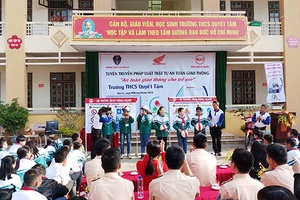 Công ty TNHH TM&DV Hùng Mạnh:Tổ chức Chương trình “An toàn giao thông cho trẻ em”