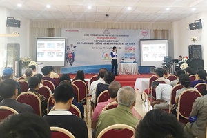 Công ty TNHH TM&DV Hùng Mạnh: Tập huấn kiến thức an toàn giao thông và kỹ năng lái xe an toàn