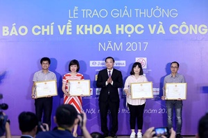 18 tác phẩm đoạt Giải thưởng báo chí về khoa học và công nghệ năm 2017