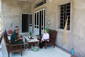 Niềm vui trong những ngôi nhà mới của người có công ở Bắc Yên