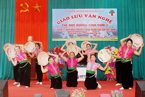 Hoạt động chào mừng ngày truyền thống người cao tuổi Việt Nam