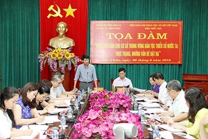 Tọa đàm thực hiện quy chế dân chủ cơ sở trong vùng đồng bào dân tộc thiểu số