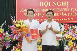 Công bố Quyết định của UBND tỉnh về công tác cán bộ 