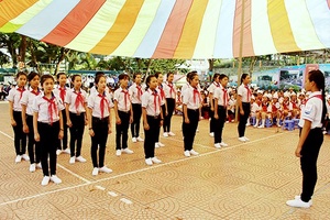 Học tập giỏi, rèn luyện chăm, xứng là con ngoan, trò giỏi, đội viên tốt