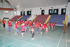 Chương trình rèn luyện kỹ năng sống với chủ đề “Một ngày vượt lên chính mình”