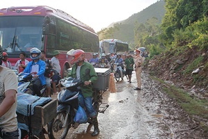 Bắc Yên nhanh chóng khắc phục thông tuyến giao thông sau mưa lũ