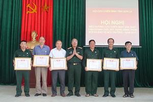 Hội nghị biểu dương Cựu chiến binh sản xuất kinh doanh giỏi, xây dựng nông thôn mới và bảo vệ môi trường – năm 2017