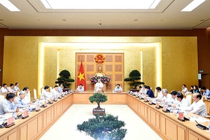 Tái cơ cấu nền kinh tế phải phát huy vai trò của Nhà nước và cả thị trường