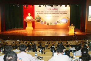 Hội nghị xúc tiến thương mại nhãn và nông sản tỉnh Hưng Yên năm 2018