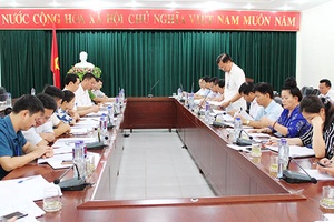 Tổ công tác 1169 của UBND tỉnh làm việc với huyện Mường La và Quỳnh Nhai