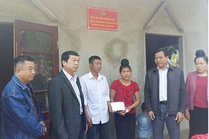 Hội Nông dân Thành phố: Xóa 12 nhà dột nát cho hội viên nông dân