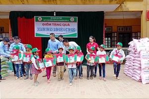 Ngành Giáo dục và Đào tạo: Tập trung khắc phục hậu quả mưa lũ ổn định việc dạy và học