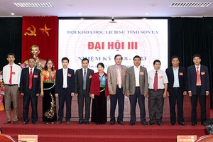 Đại hội Hội Khoa học lịch sử tỉnh lần thứ III, nhiệm kỳ 2018-2023 thành công tốt đẹp