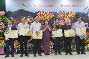 Gặp mặt nhân Ngày Doanh nhân Việt Nam 13/10