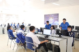 Hội thi Olympic tiếng Anh học sinh, sinh viên toàn quốc lần thứ II 