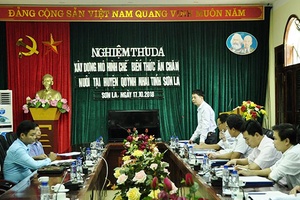 Nghiệm thu Dự án "Xây dựng mô hình chế biến thức ăn chăn nuôi tại huyện Quỳnh Nhai, tỉnh Sơn La"