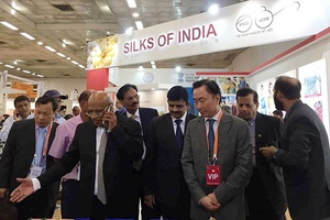 20 doanh nghiệp Việt Nam tham dự Hội chợ Quốc tế Lụa Ấn Độ lần thứ 6