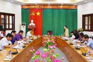 Đoàn giám sát của Ban Văn hóa - Xã hội HĐND tỉnh làm việc với UBND tỉnh