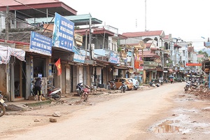 Về miền quê biên giới