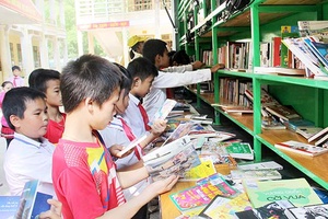 Mang tri thức tới mọi miền
