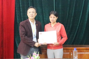 Hỗ trợ xây dựng nhà “Mái ấm công đoàn” cho đoàn viên
