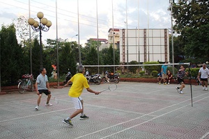 Quan tâm chăm sóc sức khỏe người cao tuổi