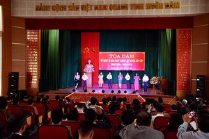 Tọa đàm kỷ niệm 15 năm Ngày thành lập huyện Sốp Cộp