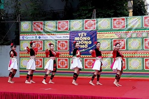 "Tết người Mông xuống phố 2019"