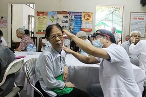Chung tay vì sức khỏe và hạnh phúc của người cao tuổi