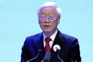 Chung tay chăm lo Tết vì người nghèo và nạn nhân chất độc da cam 
