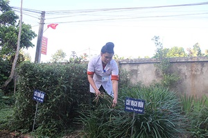 Ghi ở Trạm Y tế xã Mường Bon