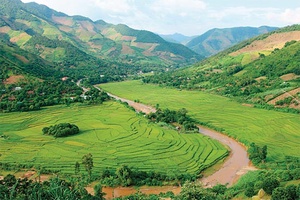 Ngược dòng sông Mã