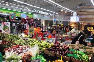 Dịch COVID-19 kéo CPI tháng 2 giảm