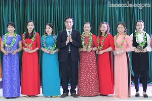 Gặp mặt biểu dương 65 nữ cán bộ, nhà giáo tiêu biểu ngành Giáo dục và Đào tạo