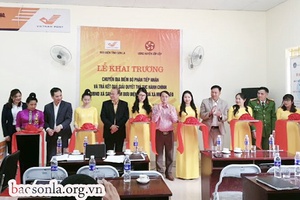 Khai trương chuyển địa điểm bộ phận tiếp nhận và trả kết quả giải quyết thủ tục hành chính