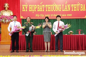 Kỳ họp bất thường lần thứ Ba HĐND huyện Sốp Cộp khoá III