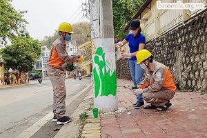 Đoàn phường Quyết Thắng - Đoàn Công ty Điện lực Sơn La: Công trình thanh niên “Cột điện hoa”