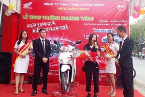 70 khách hàng tại Sơn La trúng xe máy của Honda