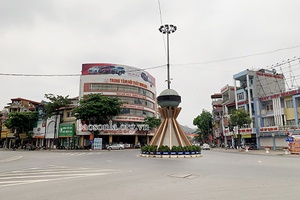Ngày đầu thực hiện cách ly toàn xã hội tại thành phố Sơn La