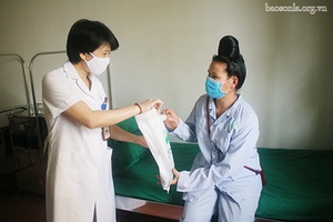 Bệnh viện Y dược cổ truyền Sơn La: Chương trình “Ngày đồng hành cùng người bệnh lần thứ 3 năm 2020”
