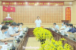 Đồng chí Phó Chủ tịch UBND tỉnh làm việc với huyện Mộc Châu về  xây dựng kế hoạch thành lập thị xã Mộc Châu