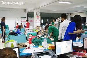 37 người nhập viện do ngộ độc 