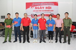 Mường La: Trên 200 người tham gia Ngày hội hiến máu tình nguyện năm 2020