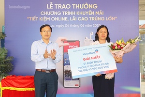 Ngân hàng TMCP Công Thương Việt Nam Chi nhánh Sơn La: Trao thưởng Chương trình khuyến mại “Tiết kiệm online, lãi cao trúng lớn”